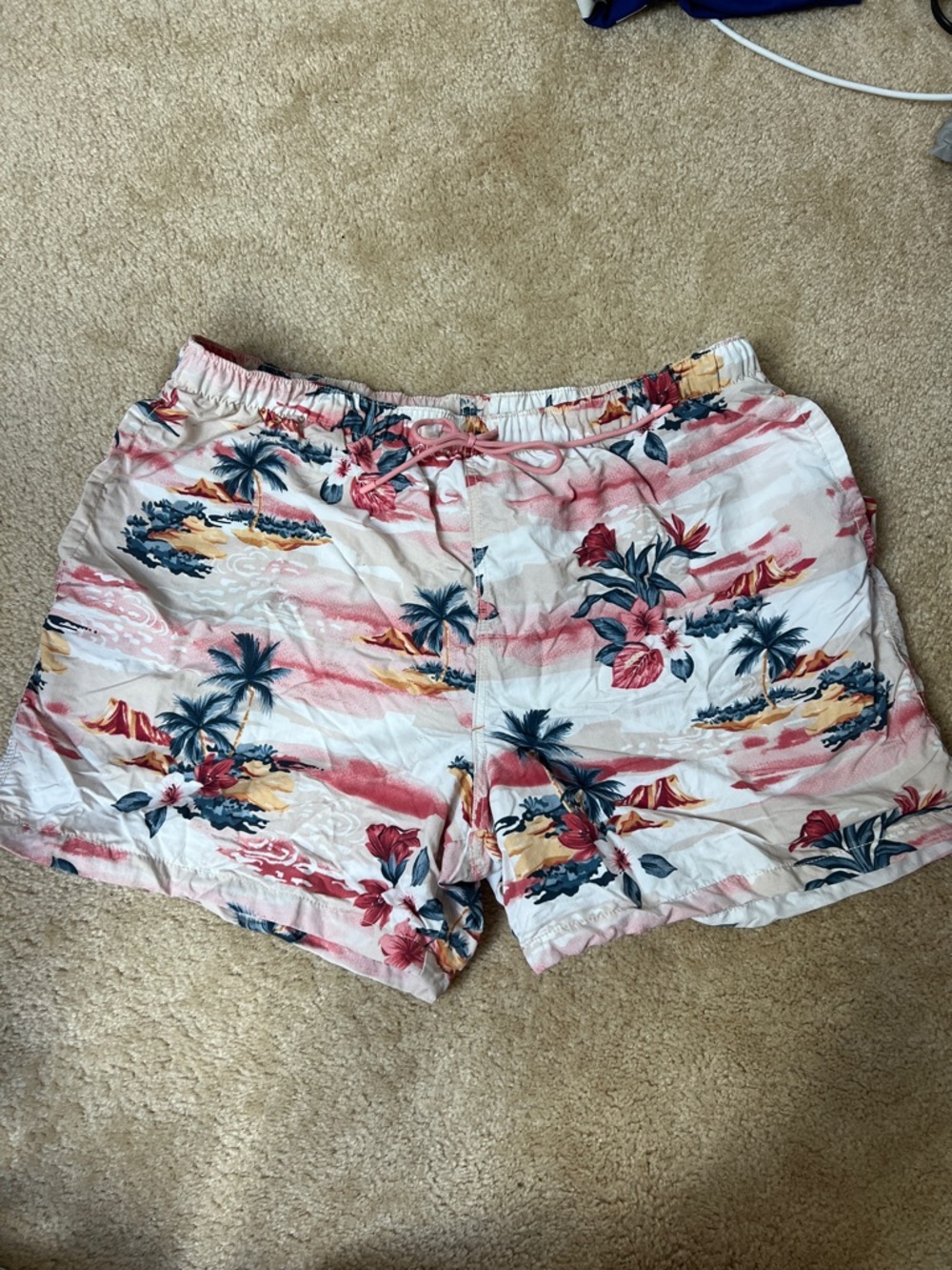 •LCKR• swim shorts